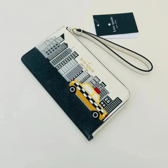 Kate Spade NYC Big Apple Small L-zip Wristlet - Picture 3 of 5